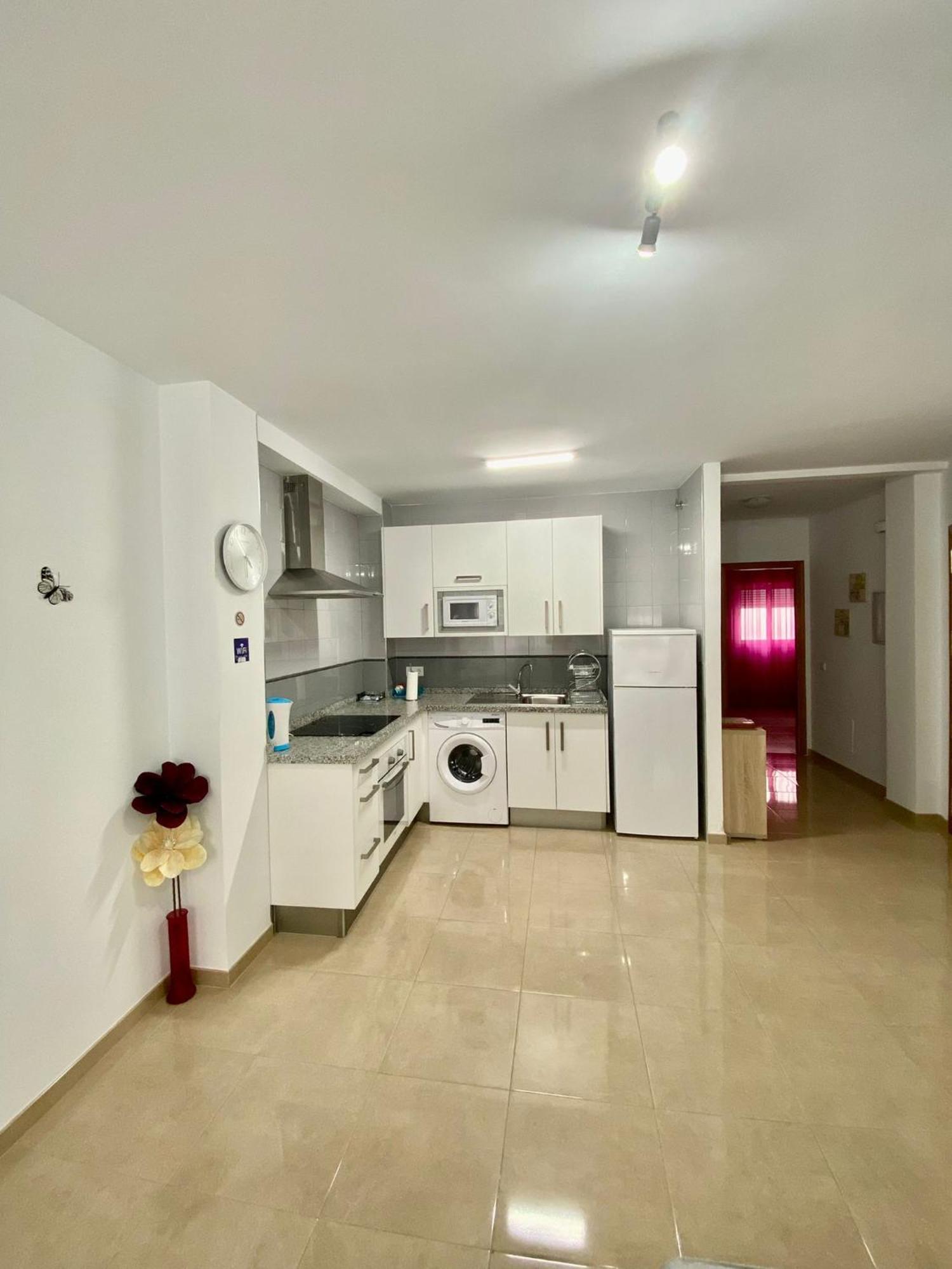 “Smile Nerja” Chic Apartment With Wifi, 4 Guests Екстер'єр фото
